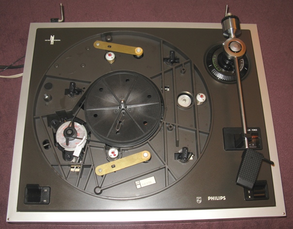 Top Side Without Platter View